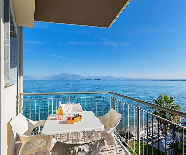 Residenza Miralago By Wonderful Italy Desenzano del Garda